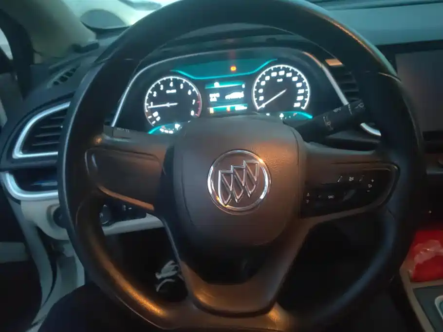 Buick Excelle 2017 15N Automatic Elite фото 15