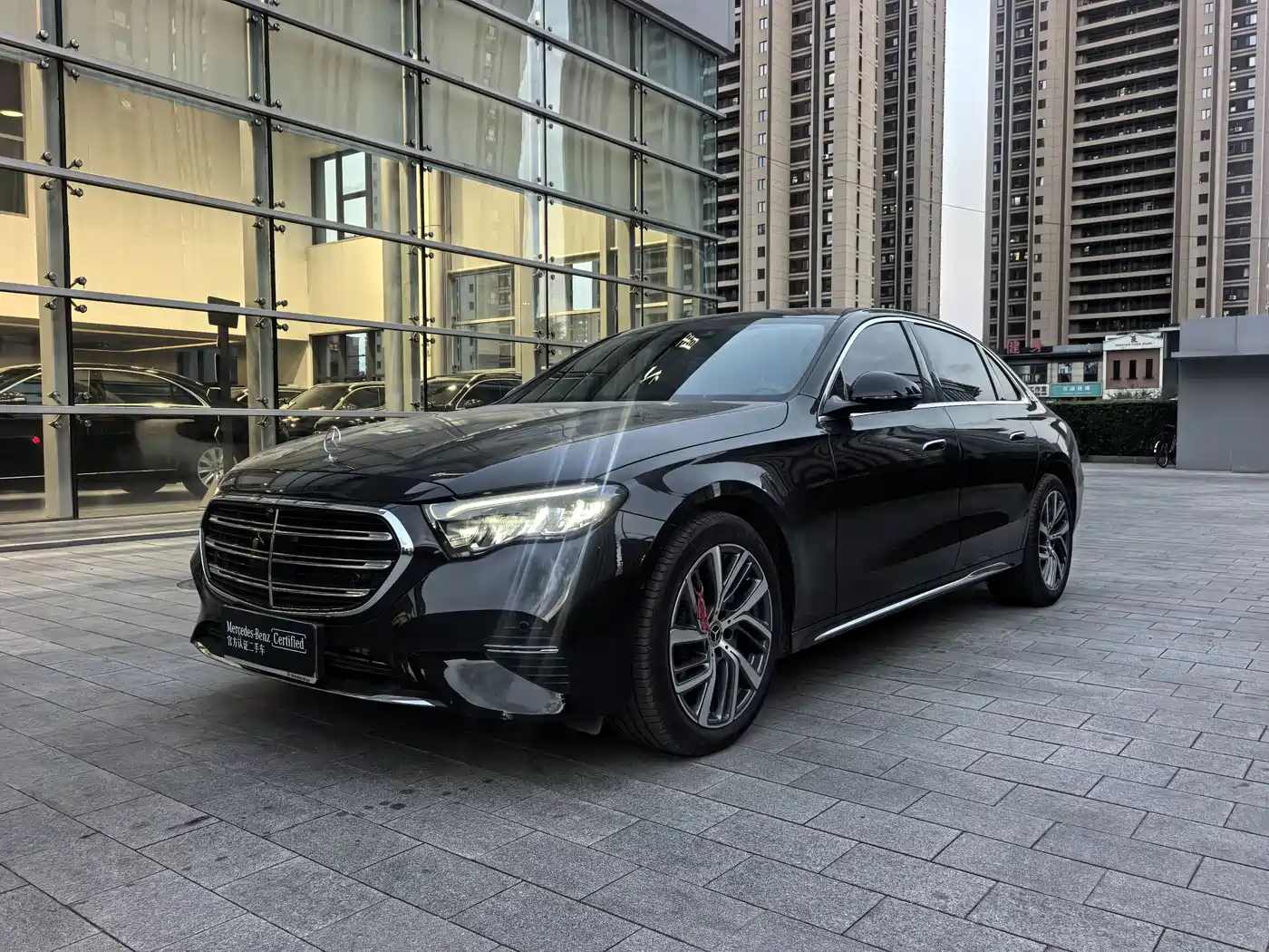 Mercedes-Benz E-Class 2026 2026 E 300 L Fashion
