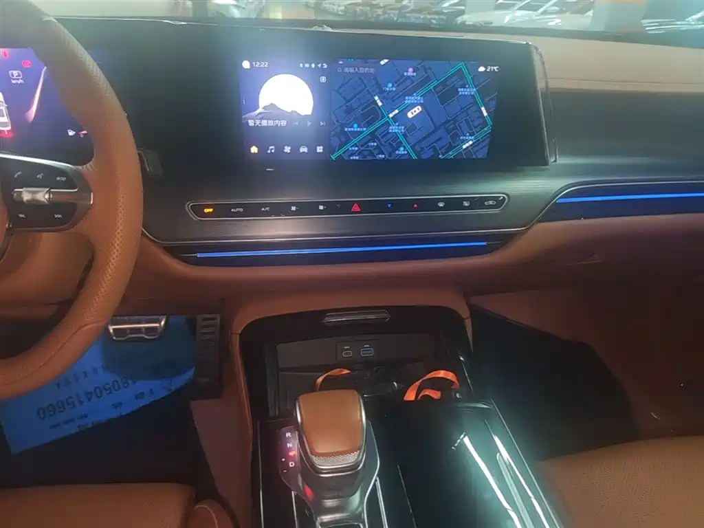 Hongqi H9 2024 2.0T Qi Enjoy Private Fashion Edition фото 13
