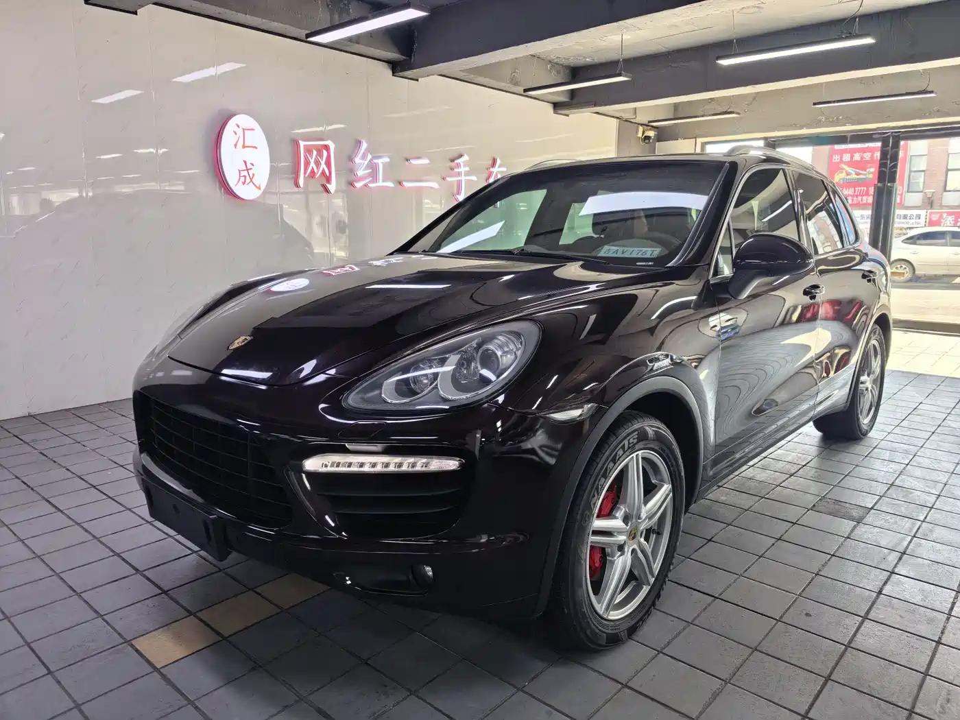 Porsche Cayenne 2014 Cayenne Platinum Edition 3.0T