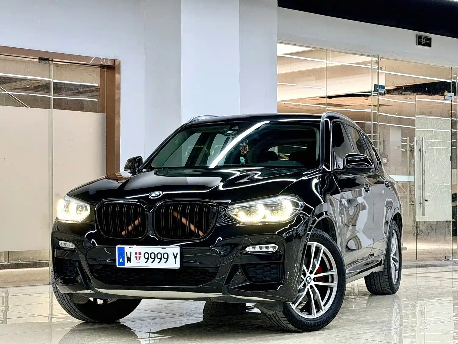 Photo 2 - BMW X3