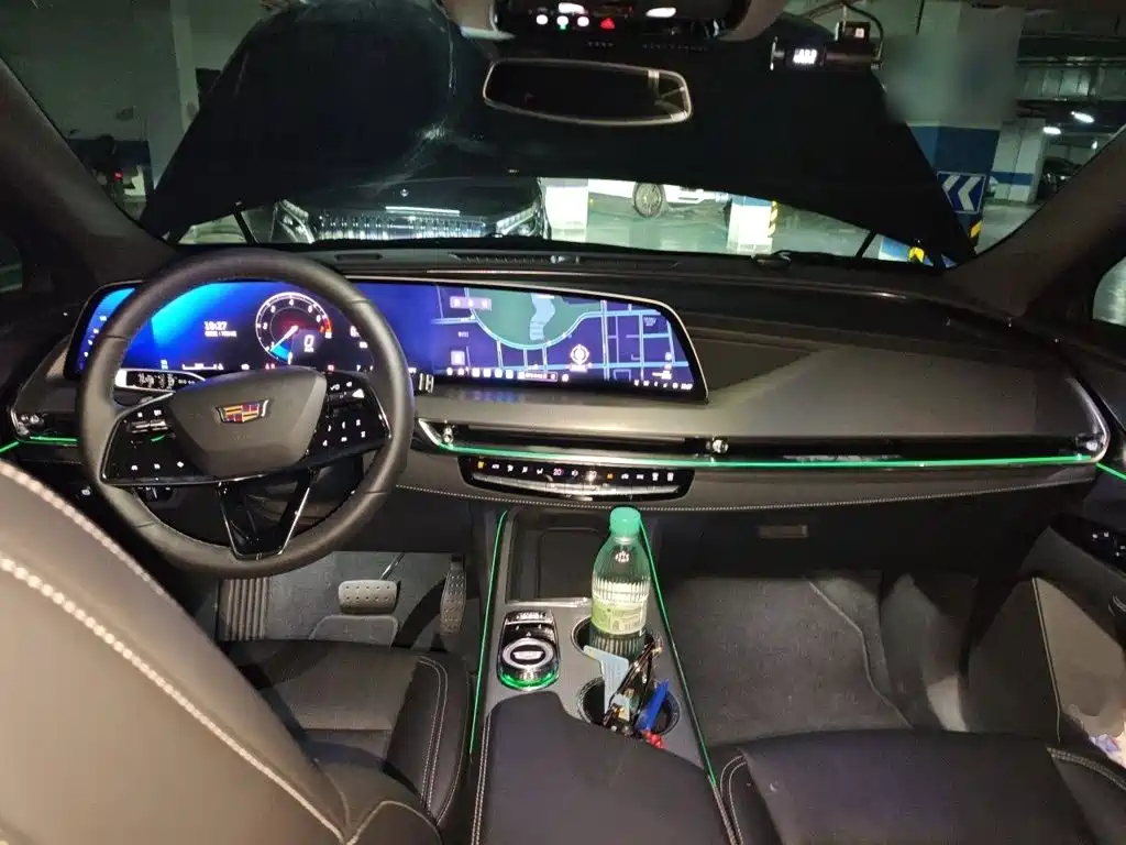 Cadillac XT5 2025 2025 2.0T FWD Style Edition