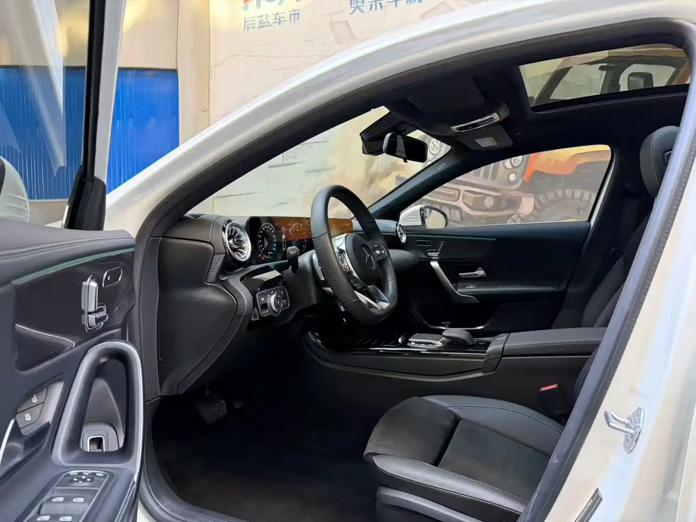 MERCEDES-BENZ A CLASS