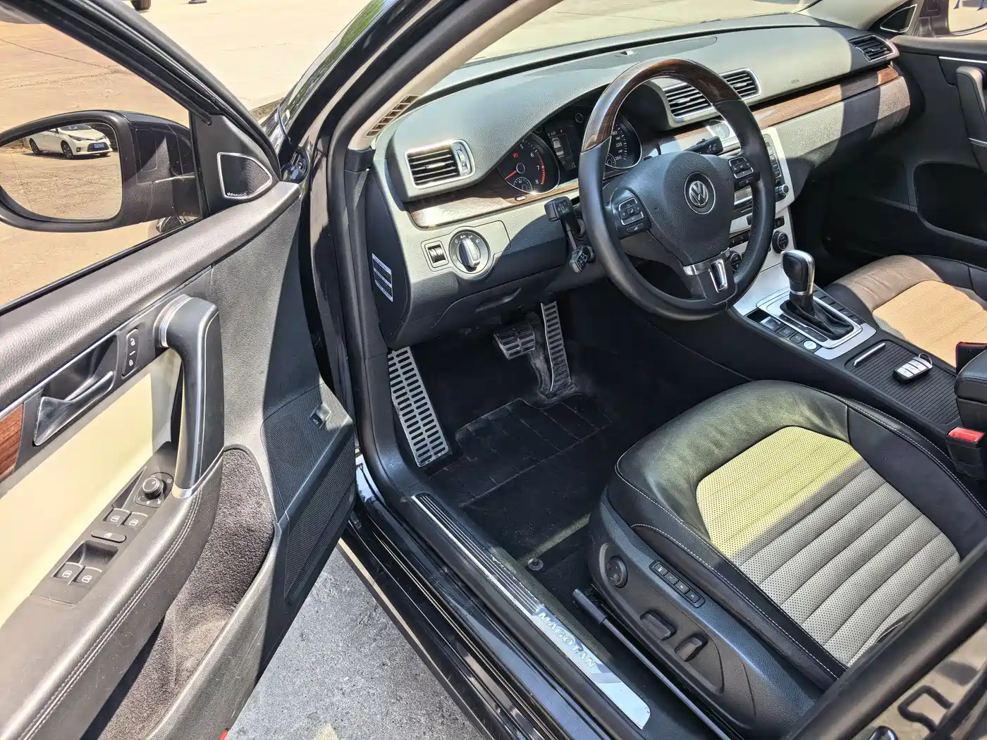 Volkswagen Magotan 2015 2.0TSI Flagship фото 4