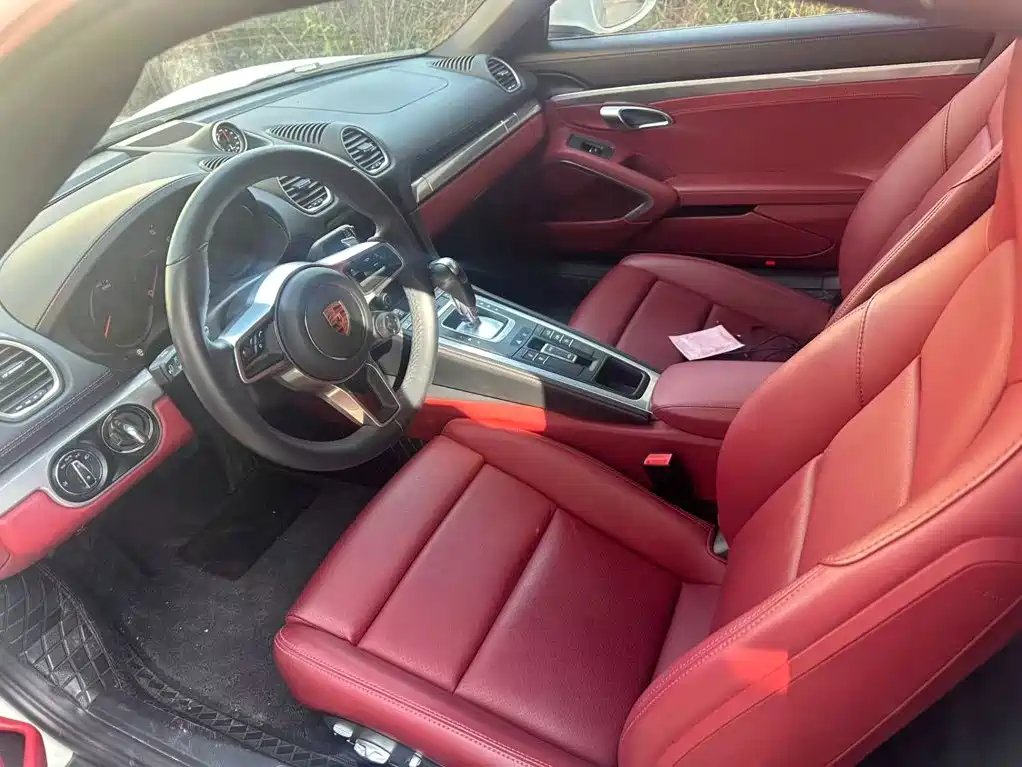Porsche 718 2024 2022 Boxster 2.0T