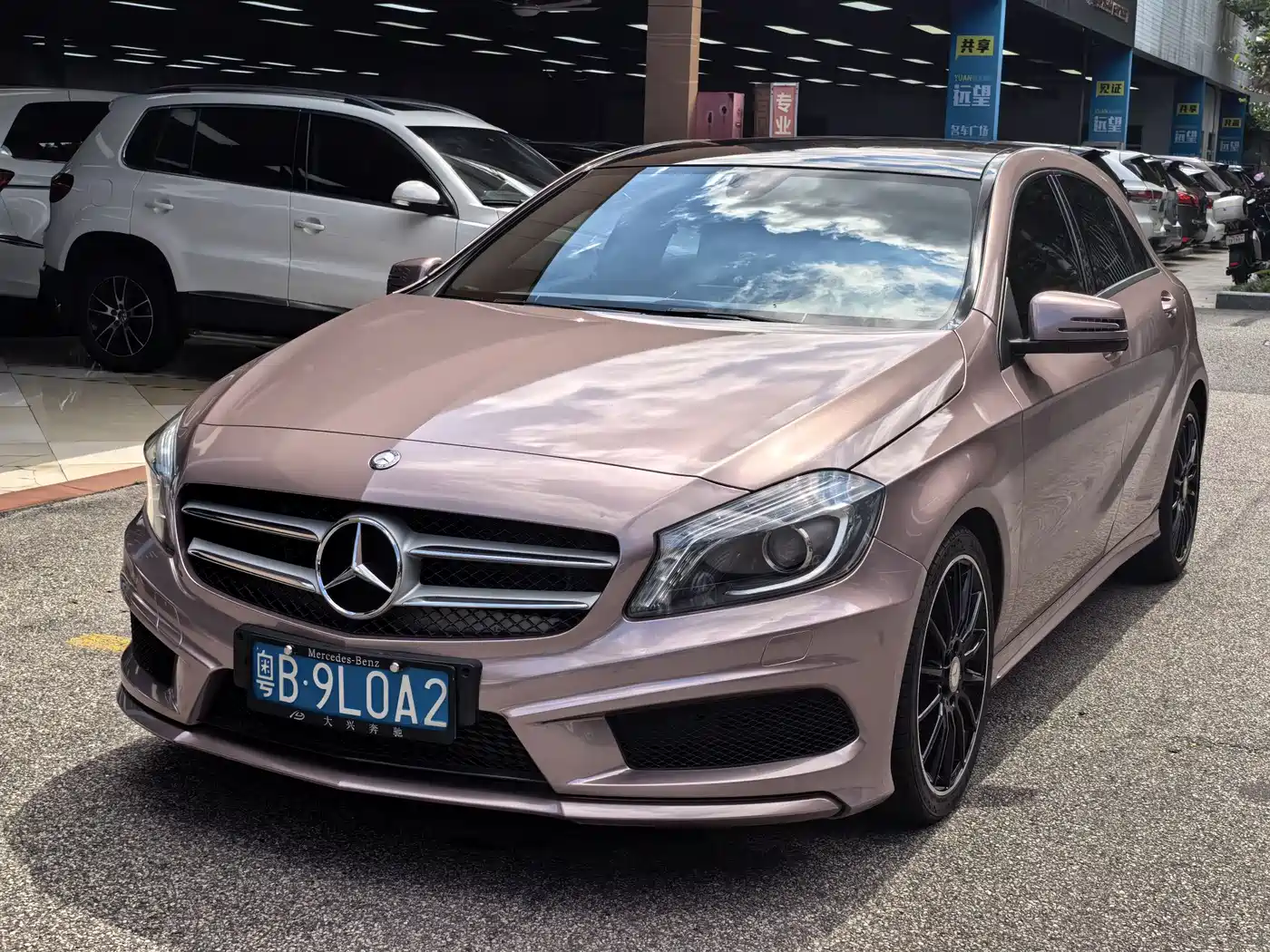 Mercedes-Benz A-Class (Import) 2015 A 200 Sport фото 5