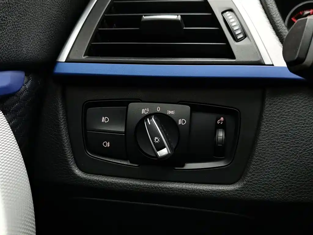 BMW 4 Series 2017 425i Gran Coupe Leading M Sport Package фото 21