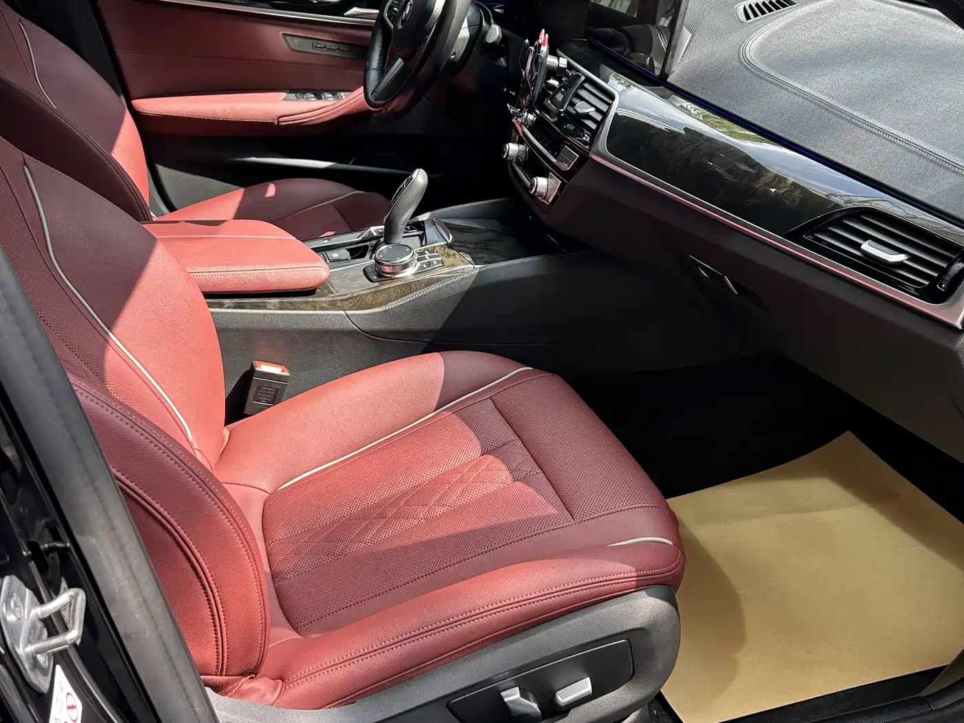 BMW 5 Series 2022 Facelift 525Li M Sport Package фото 9