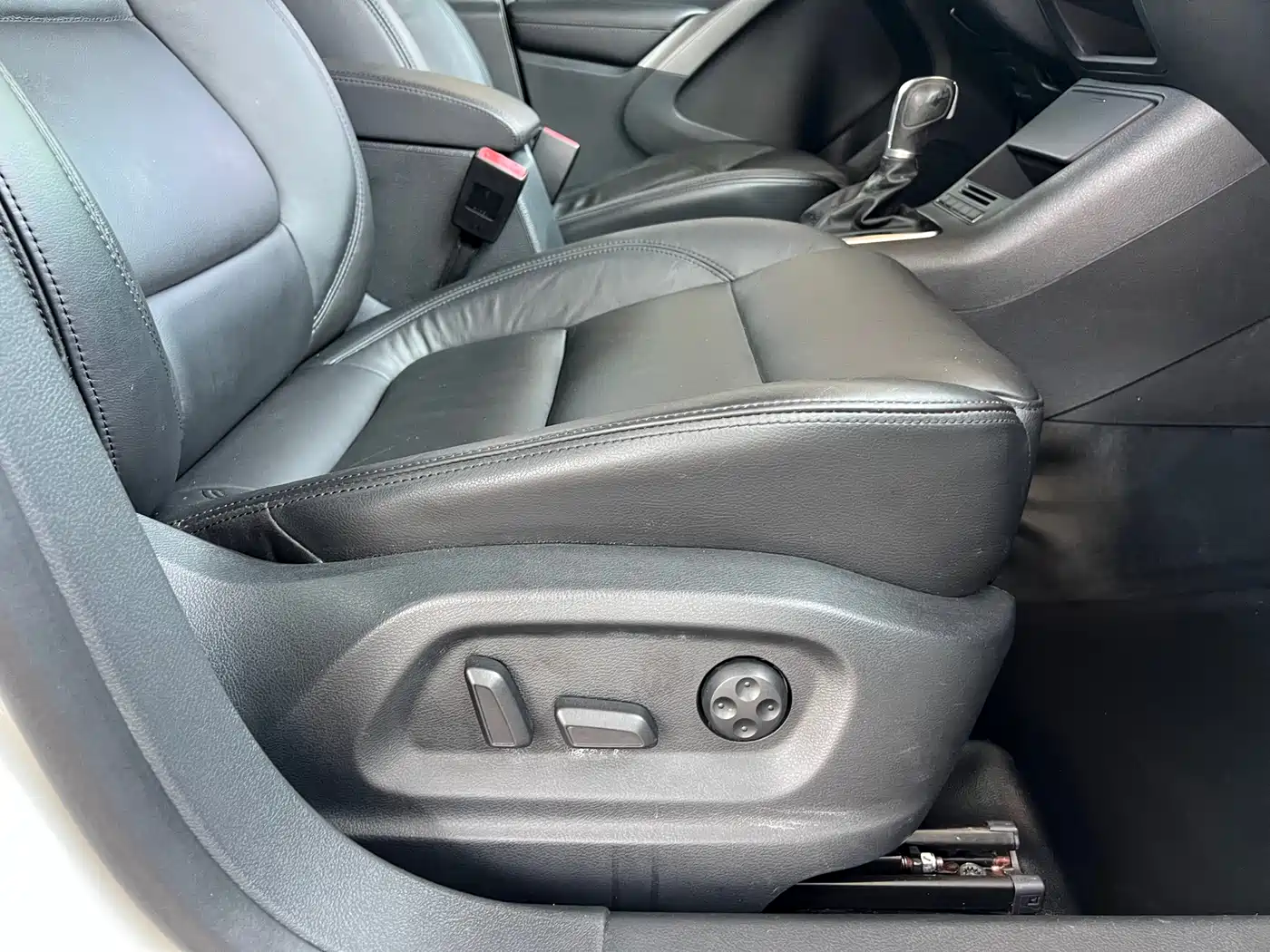 Volkswagen Tiguan 2012 1.8TSI Automatic 4WD Elite Edition фото 26