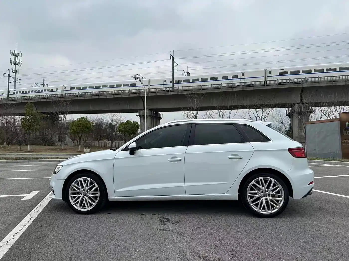 Audi A3 2019 Sportback 35 TFSI Style China VI фото 7