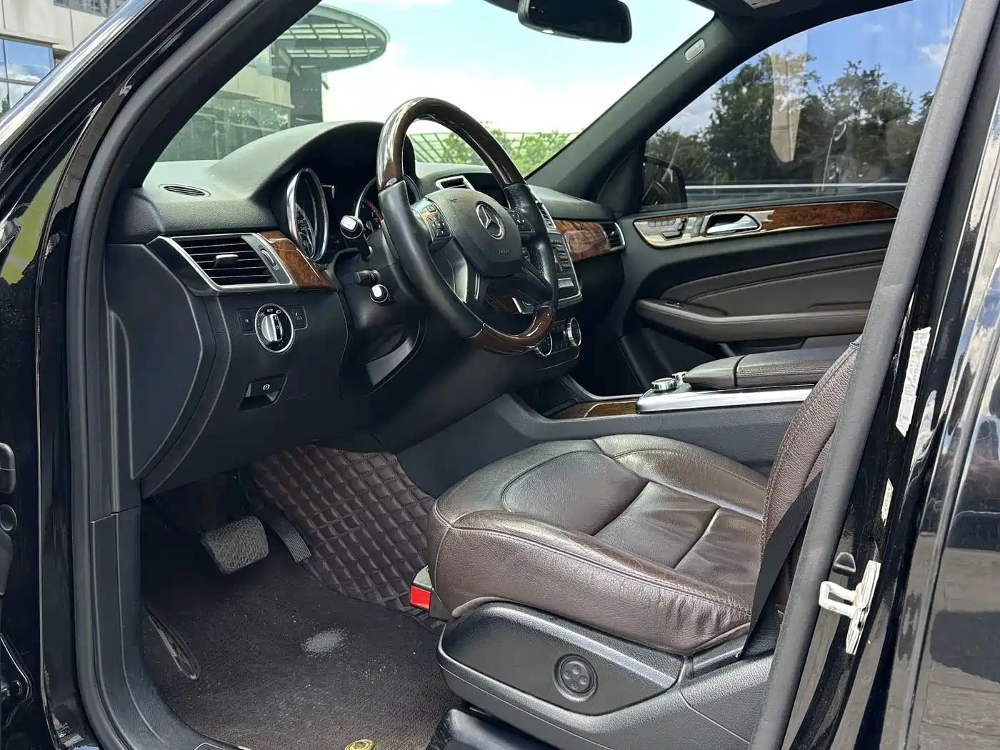 Mercedes-Benz M-Class 2014 ML 400 4MATIC Luxury фото 7