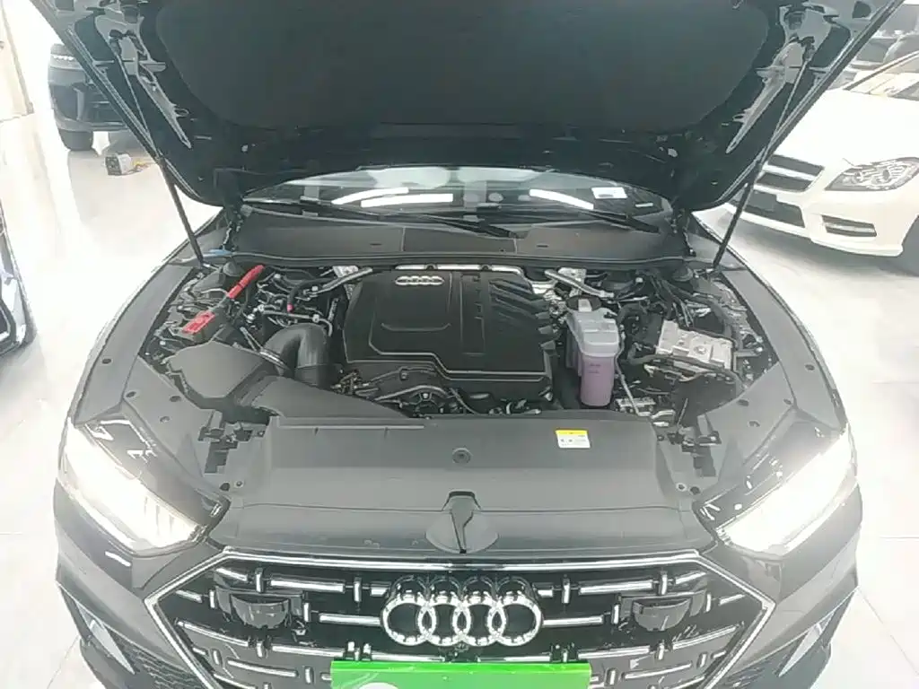 Audi A7L 2026 2024 45 TFSI Luxury