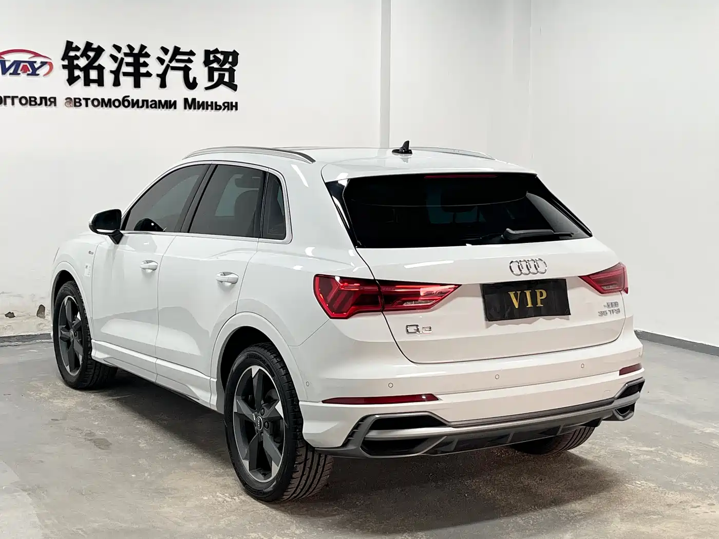 Audi Q3 2022 35 TFSI Fashion Dynamic фото 4