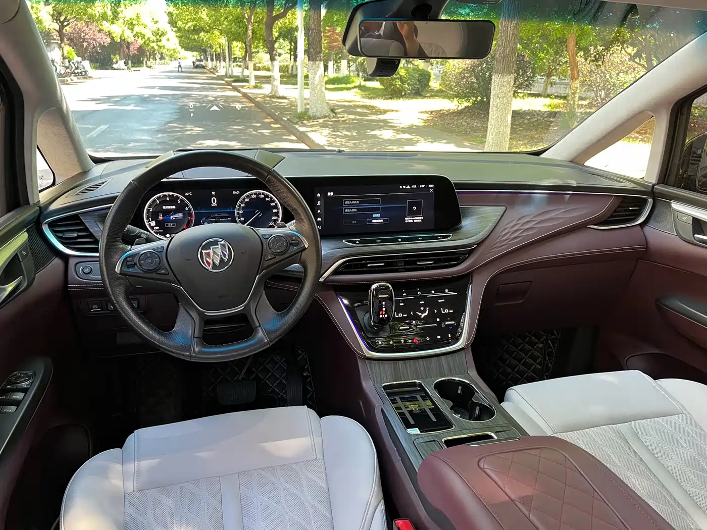 Buick GL8 2022 Avenir Avia 6-Seater Virtue Edition фото 15
