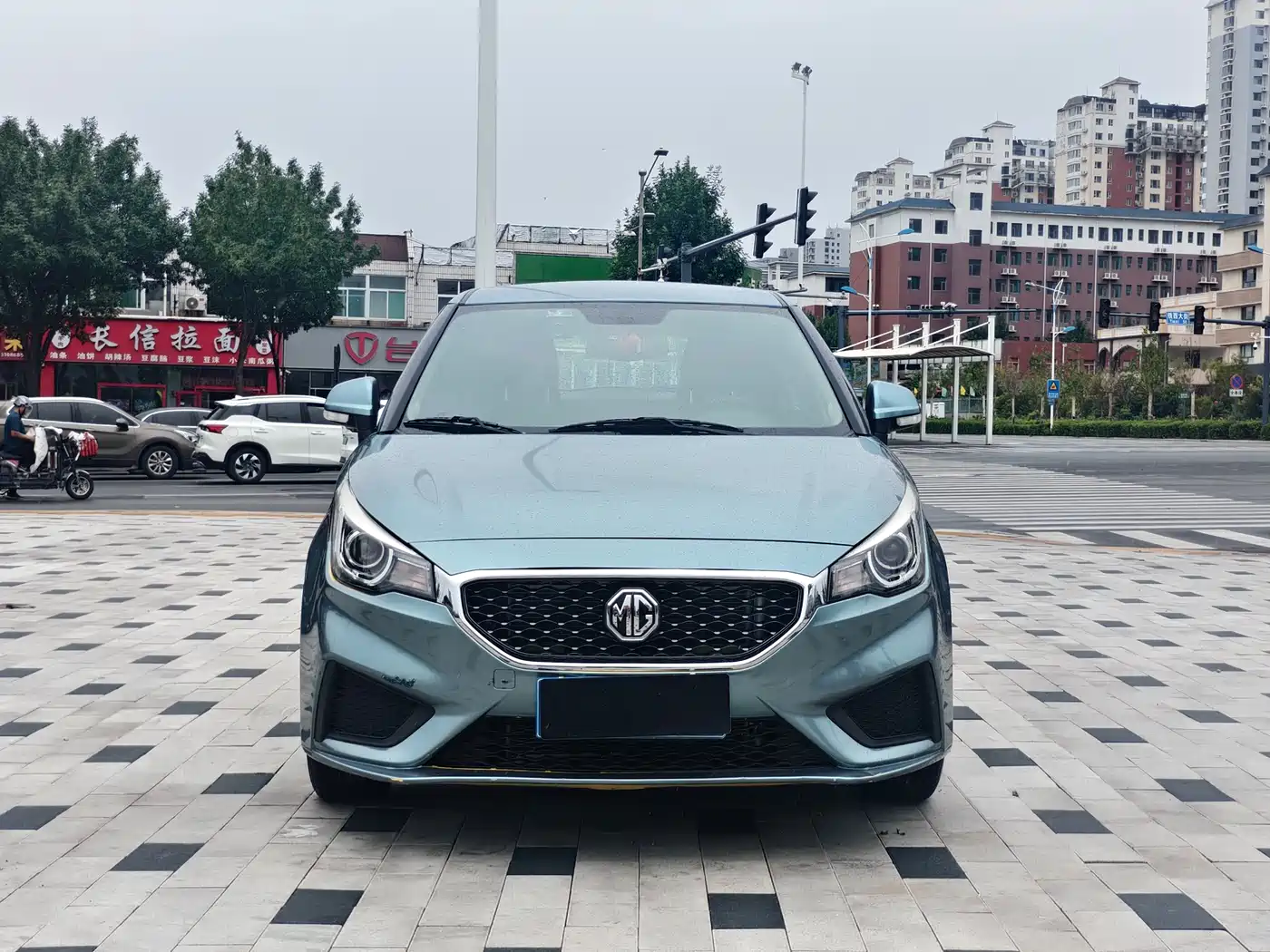 2019 MG 3