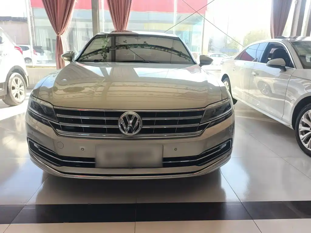 Volkswagen Phideon 2018 2018 Facelift 380TSI FWD Business