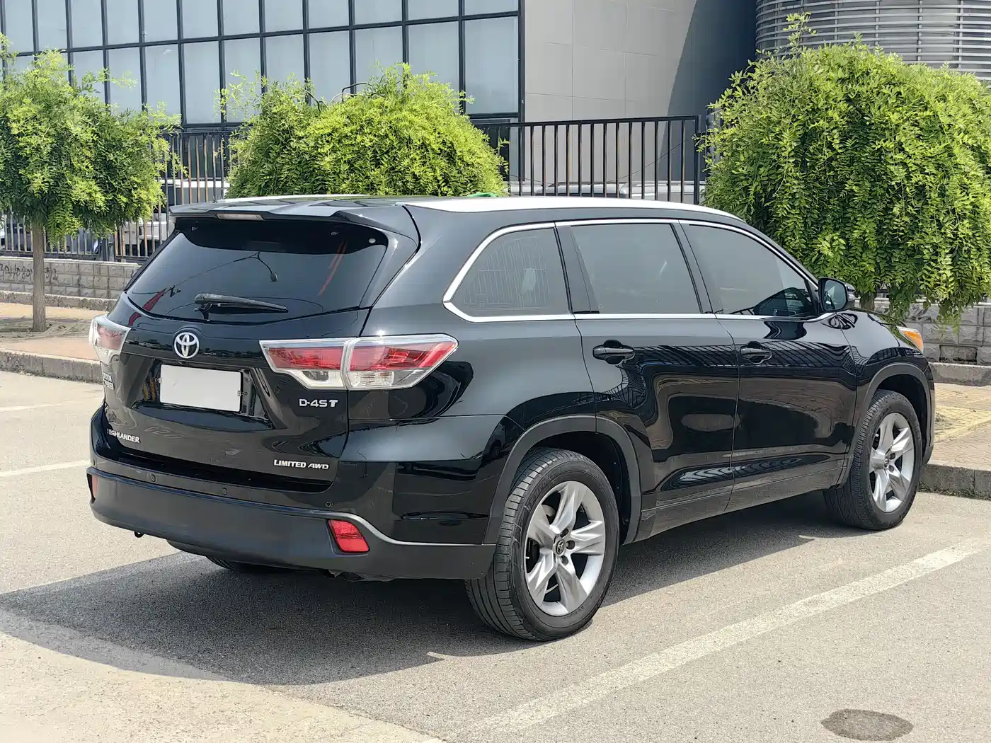 Toyota Highlander 2017 2.0T 4WD Ultimate 7-Seater фото 15