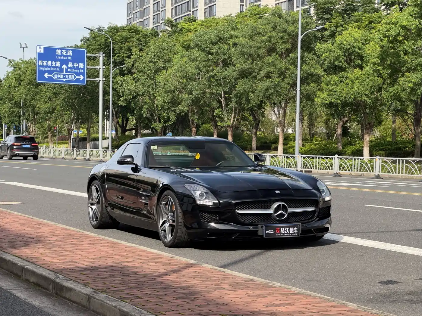 Mercedes-Benz SLS AMG 2011 2011 SLS AMG