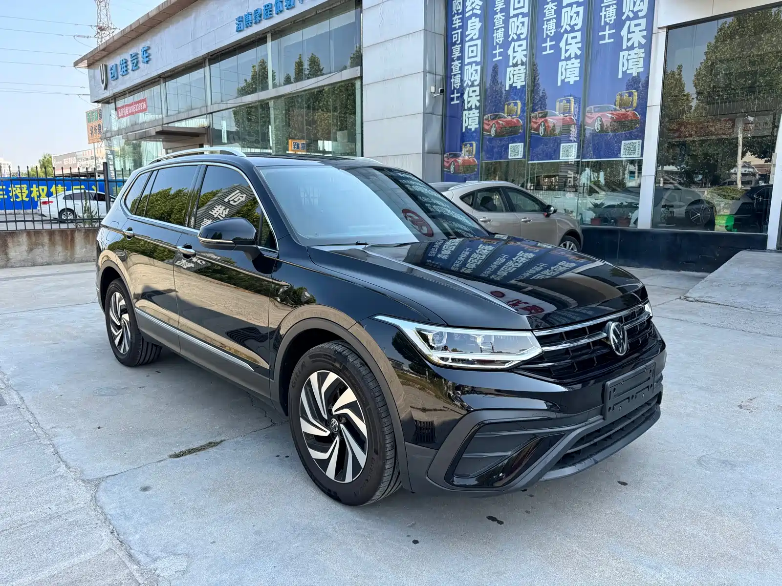 Фото 3 - Volkswagen Tiguan L