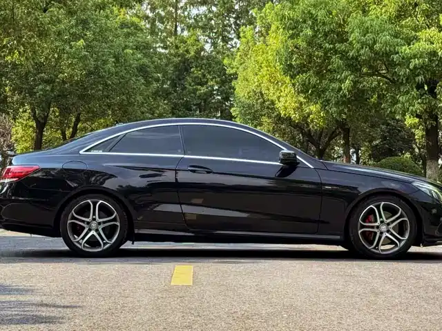 Mercedes-Benz E-Class (Import) 2014 E 200 Coupe — фото 4