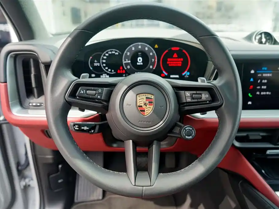 Porsche Cayenne 2025 Cayenne 3.0T Dream Chaser Edition фото 11