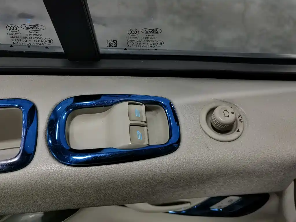 Ford Tourneo 2018 2017 2.0T Automatic Elite Edition