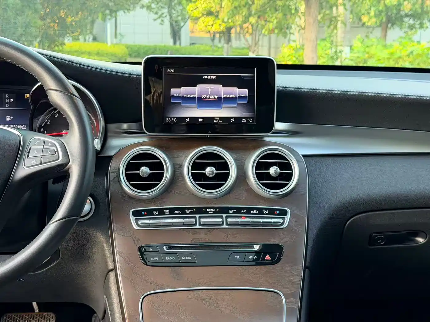 Mercedes-Benz GLC 2016 GLC 300 4MATIC Dynamic фото 17