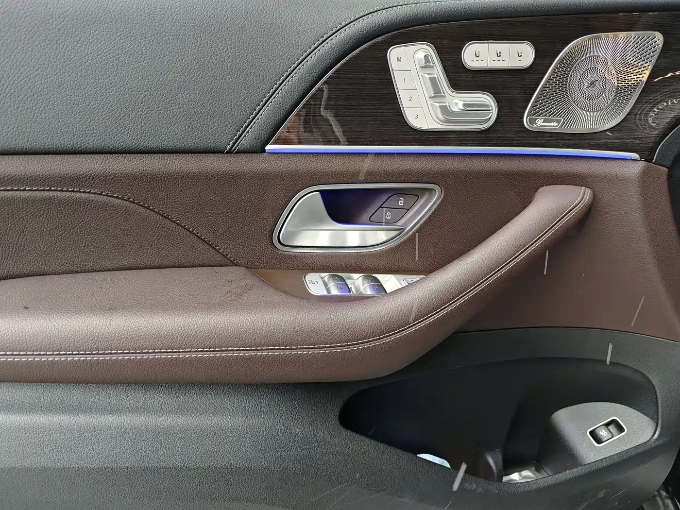 Mercedes-Benz GLS 2023 GLS 450 4MATIC Fashion Edition фото 10