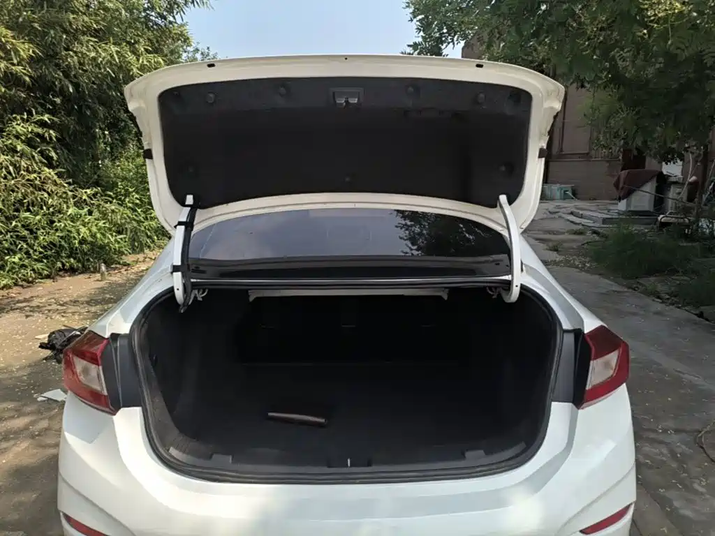 Chevrolet Cruze 2019 2018 Redline 320 Automatic Pioneer Edition