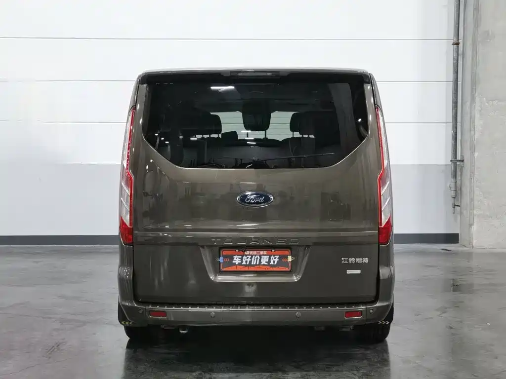 Ford Tourneo 2018 2017 2.0T Automatic Elite Edition