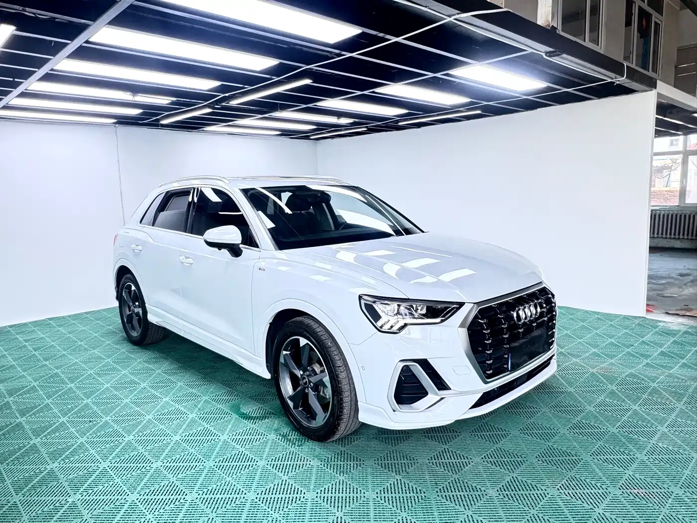 Audi Q3 2022 35 TFSI Fashion Dynamic фото 3