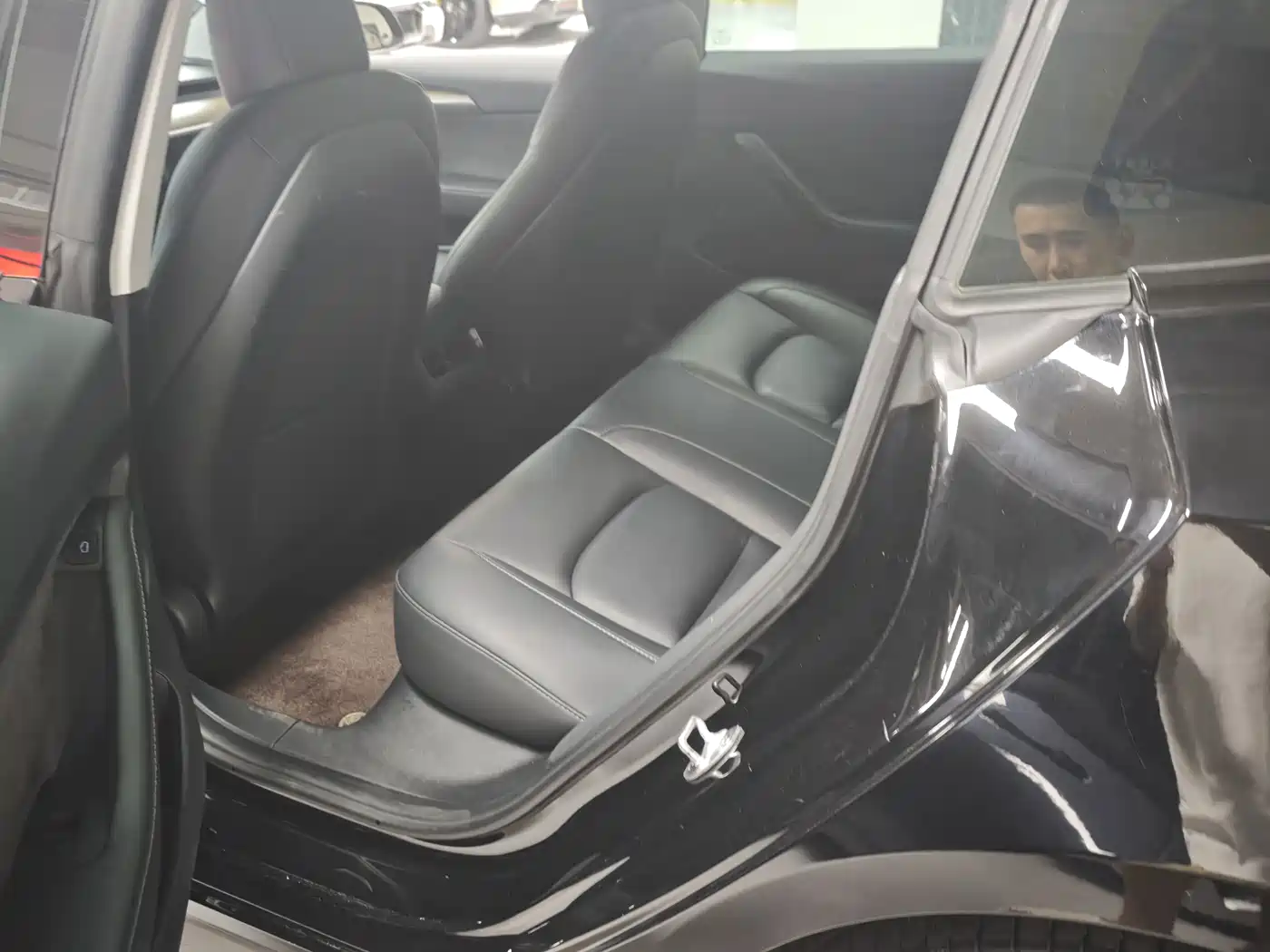 Фото 5 - Tesla Model 3