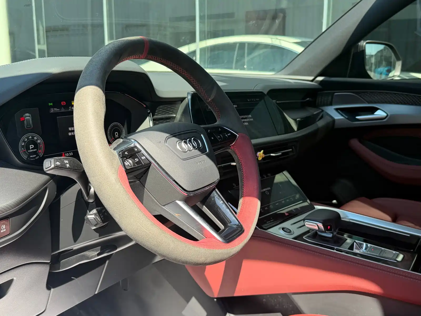 Photo 12 - Audi Q6