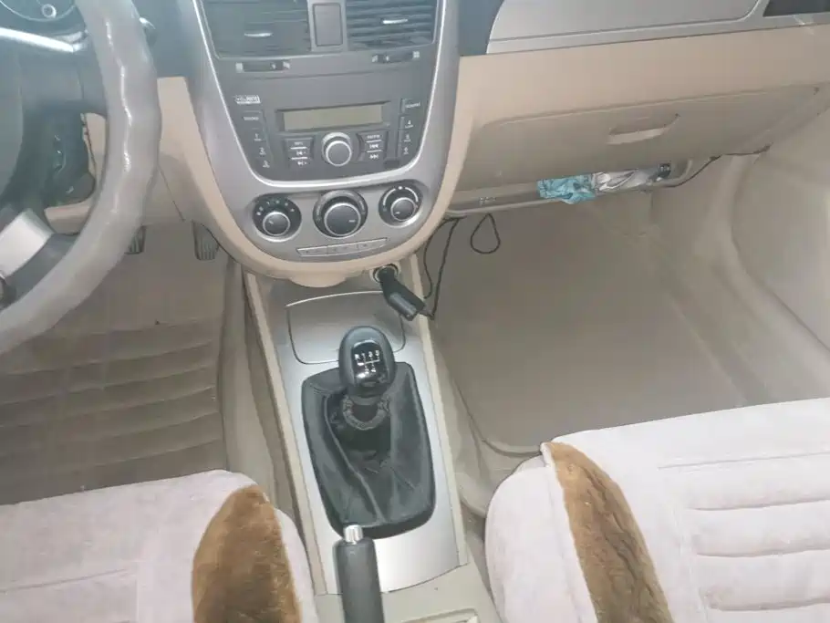 Buick Excelle 2012 2011 1.6LX-MT