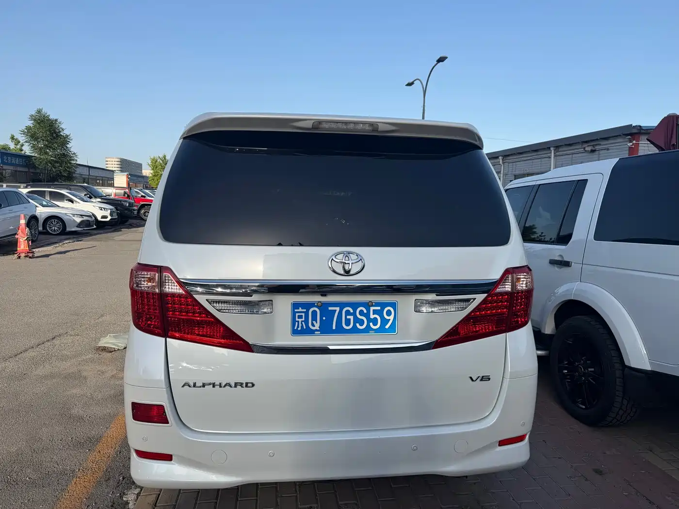 Toyota Alphard 2012 3.5L Premium Edition фото 5