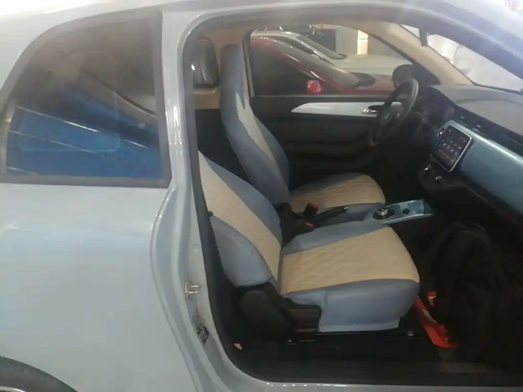 Huachen Xinyi Brilliance Xinyi i03A 2023 2021 318km 31.45kWh