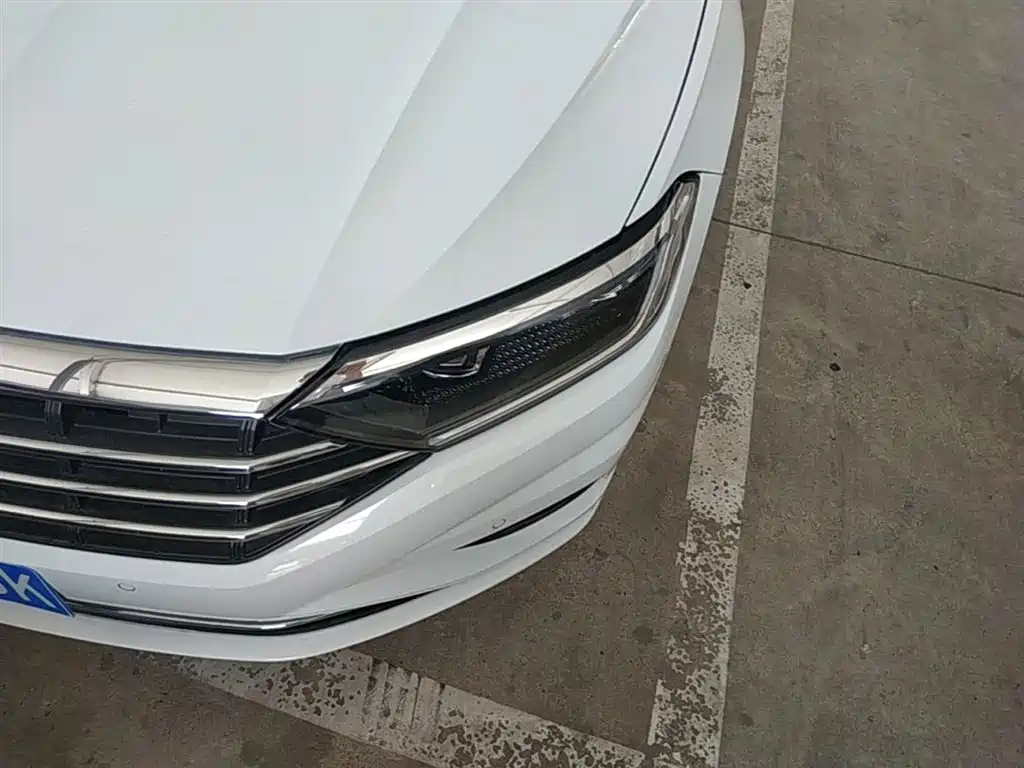 Volkswagen Sagitar 2019 280TSI DSG Luxury Edition China VI фото 18