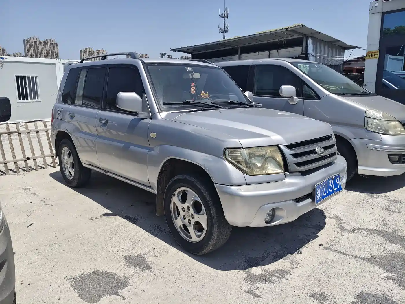 Leopaard Feiteng 2010 Model Fashion Edition 2.0L 2WD Luxury фото 3