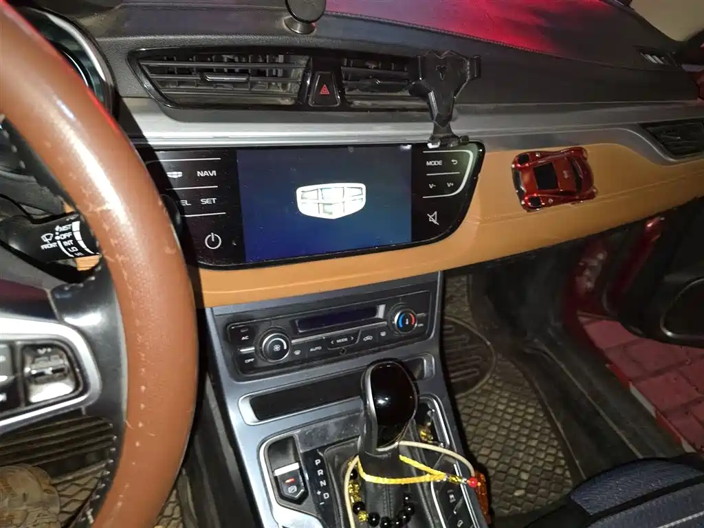 Geely Vision S1 2018 2018 1.4T CVT Sharp Edition