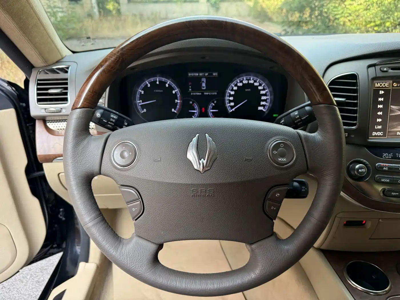 SsangYong Chairman 2014 2012 3.6 CW700L Extended Edition