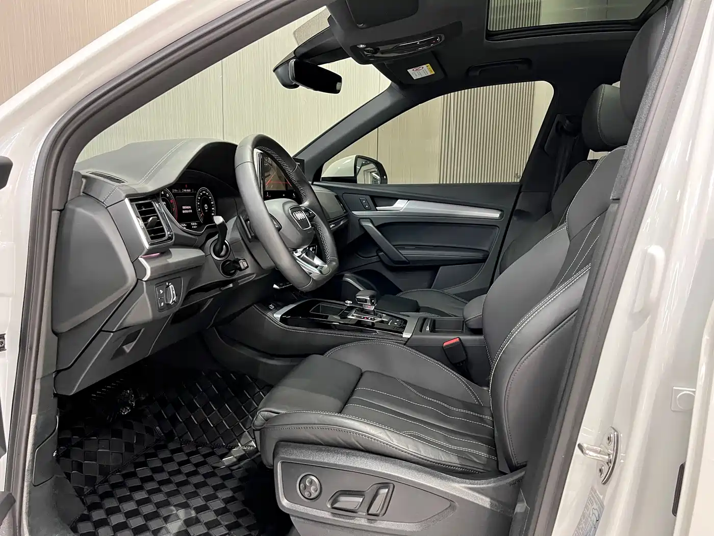 Audi Q5L Sportback 2022 40 TFSI Fashion Style фото 7