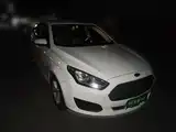 صورة 3 - Ford Escort