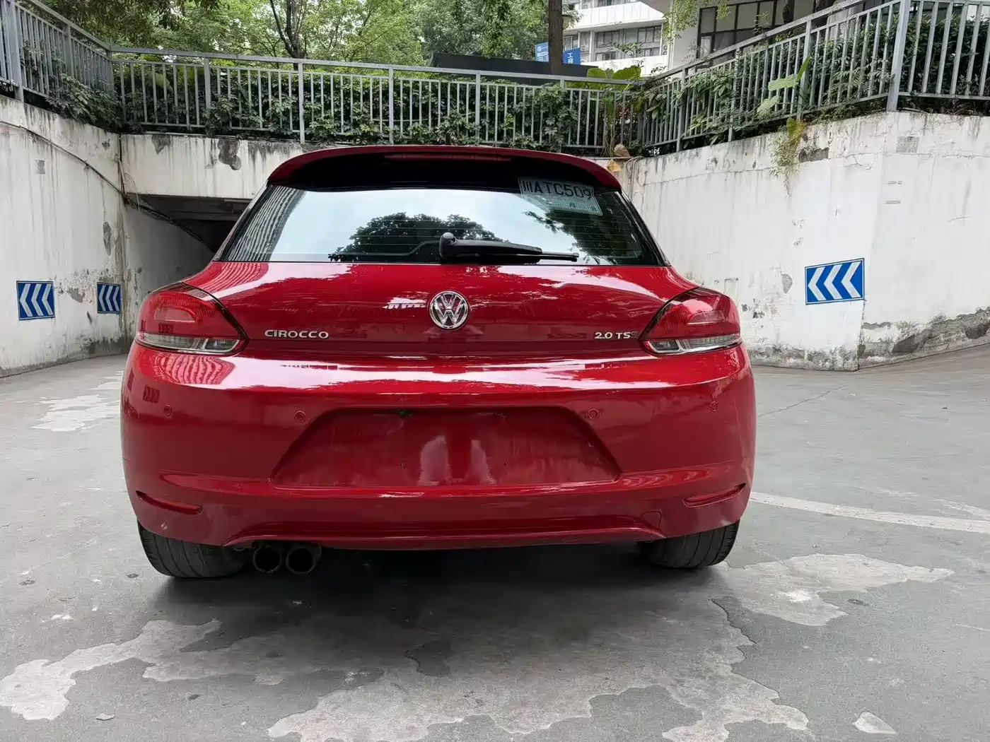 Volkswagen Scirocco 2010 2.0TSI Sport Edition фото 13