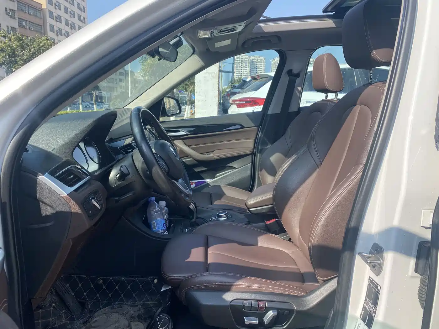 BMW X1 2022 sDrive20Li Fashion фото 14