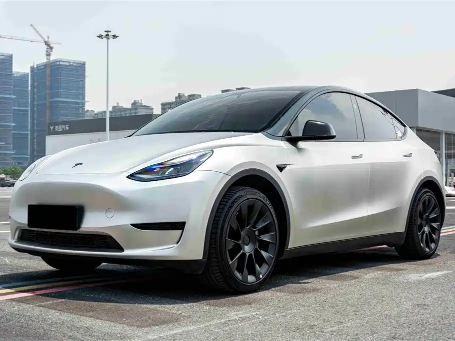 Tesla Model Y 2024 Rear-Wheel Drive Version