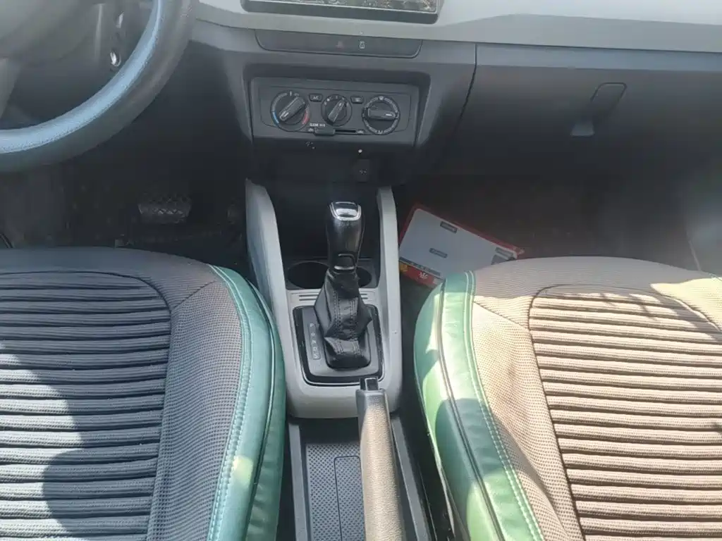 صورة 14 - Škoda Fabia