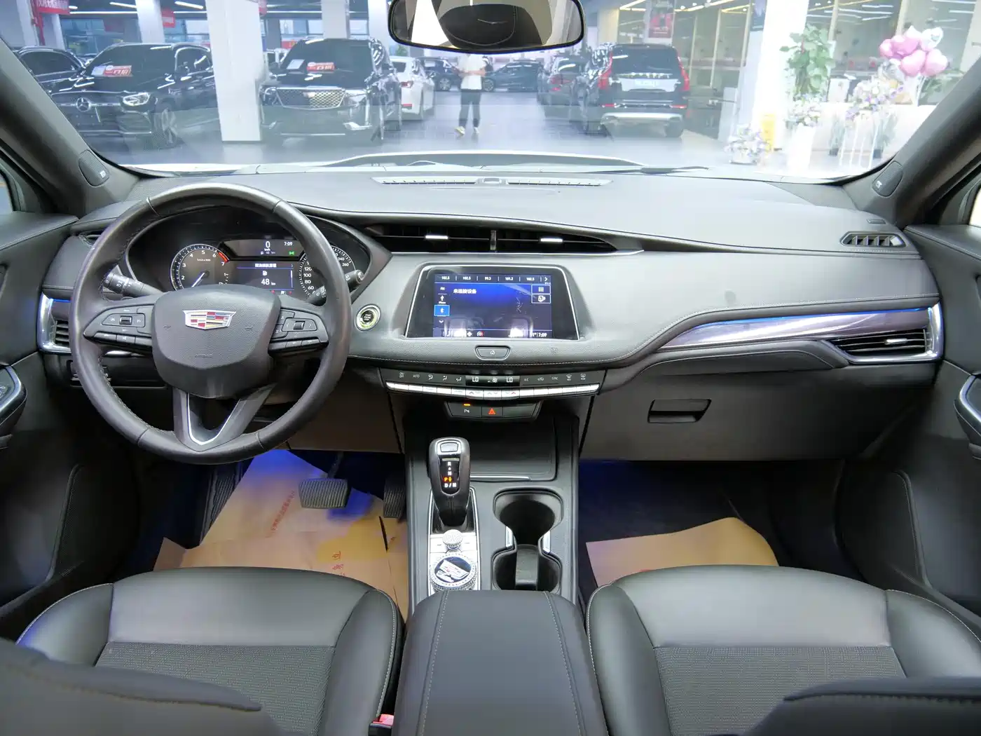 Cadillac XT4 2018 Model 28T 2WD Technology фото 12