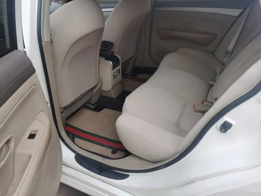 Фото 8 - Nissan Sylphy