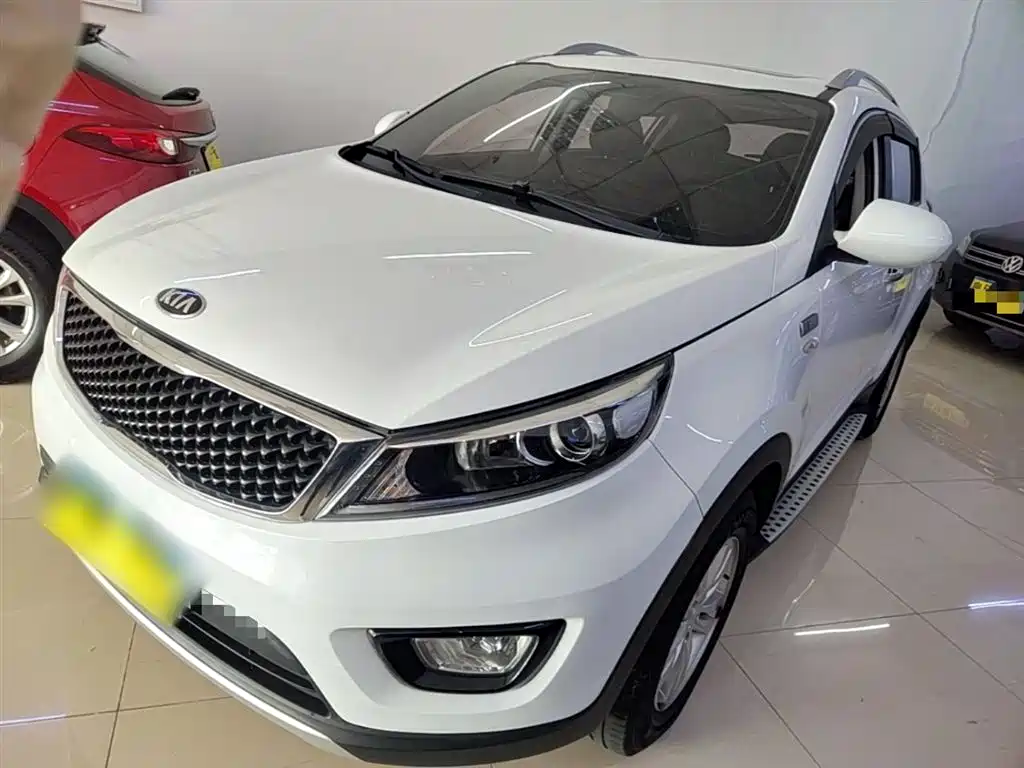 Kia Sportage 2016 2.0L Automatic 2WD GL фото 2