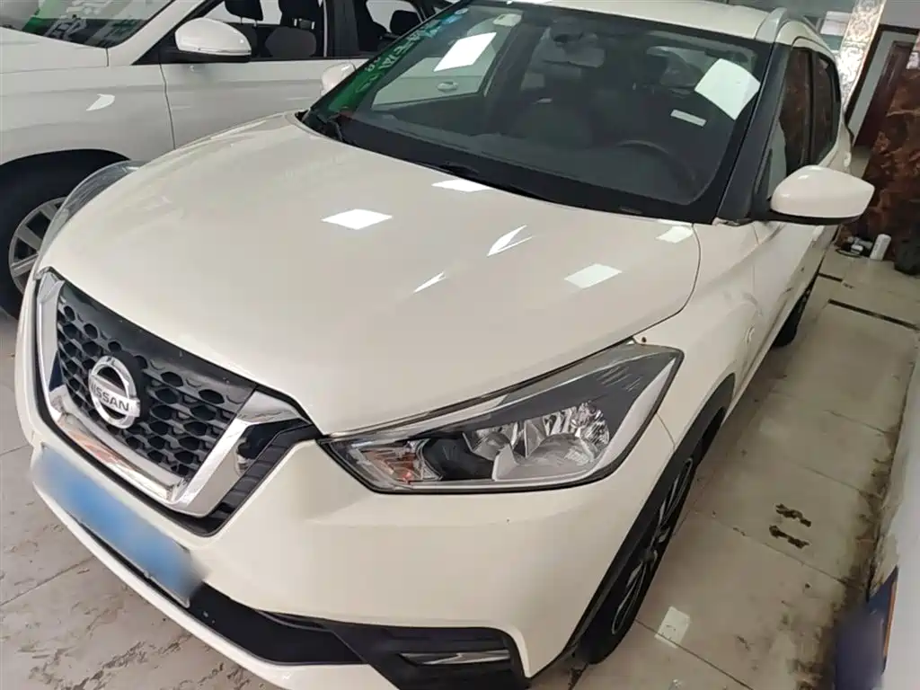 Nissan Kicks 2018 2017 1.5L CVT Cool Edition